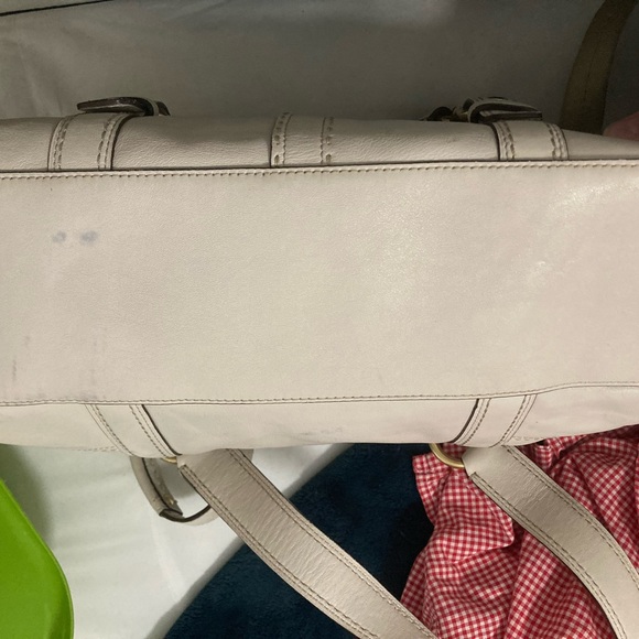 J0793-11546 Hampton Kisslock Shoulder Large Saddle Ivory Leather Satchel - Picture 3 of 7